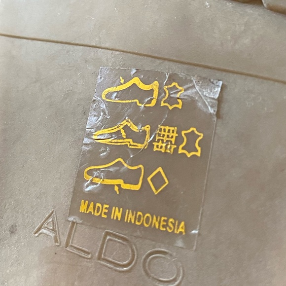 ALDO size 7 camel colour booties - Picture 11 of 11